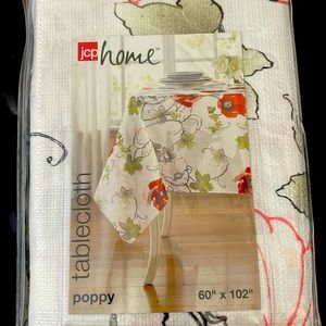 JCP Home Tablecloth Poppy 60”x102”